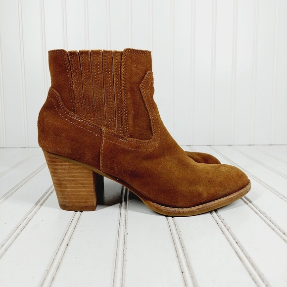 Dolce Vita Brown Suede Leather Pull On Side Elastic Block Heel Ankle Booties E44 - Picture 5 of 12